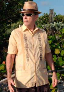 D'ACCORD. Groomsmen. Mexican Shirt Guayabera for Wedding. Embroidered. Poly-Cotton Guayabera. Ecru Color.